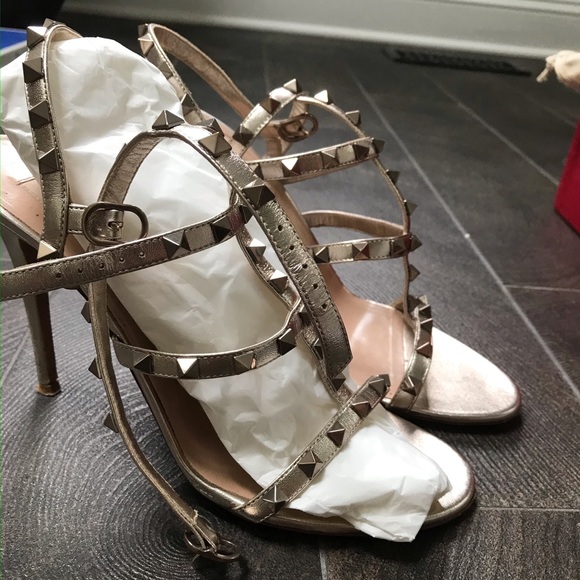 VALENTINO heels - Picture 3 of 5